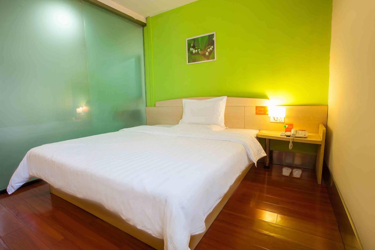 7Days Inn Huaihua Mayang Binhe Road Esterno foto